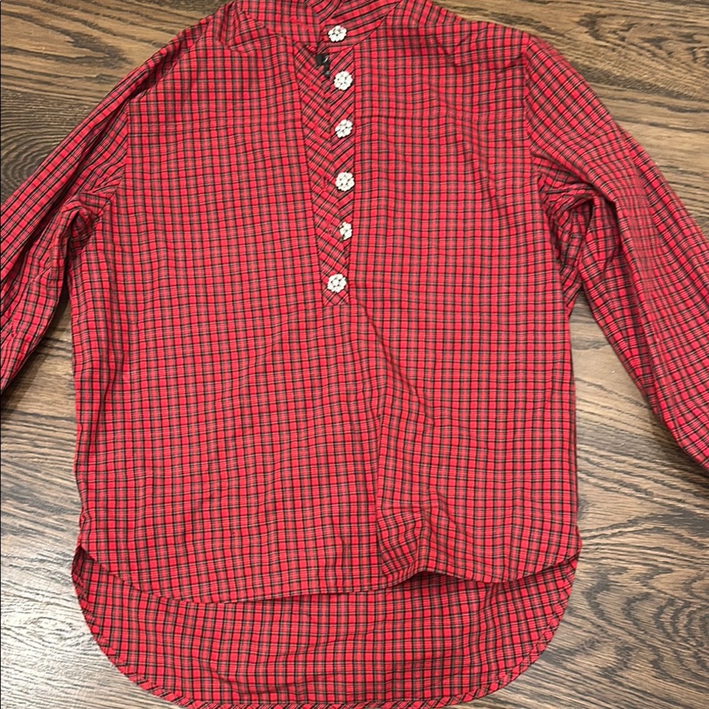 J Crew gorgeous top with rhinedtone buttons!
